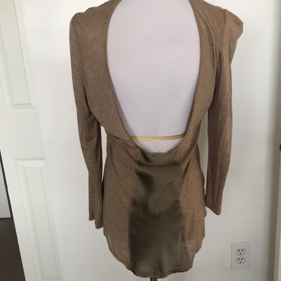 Open Back Top - Picture 2 of 2